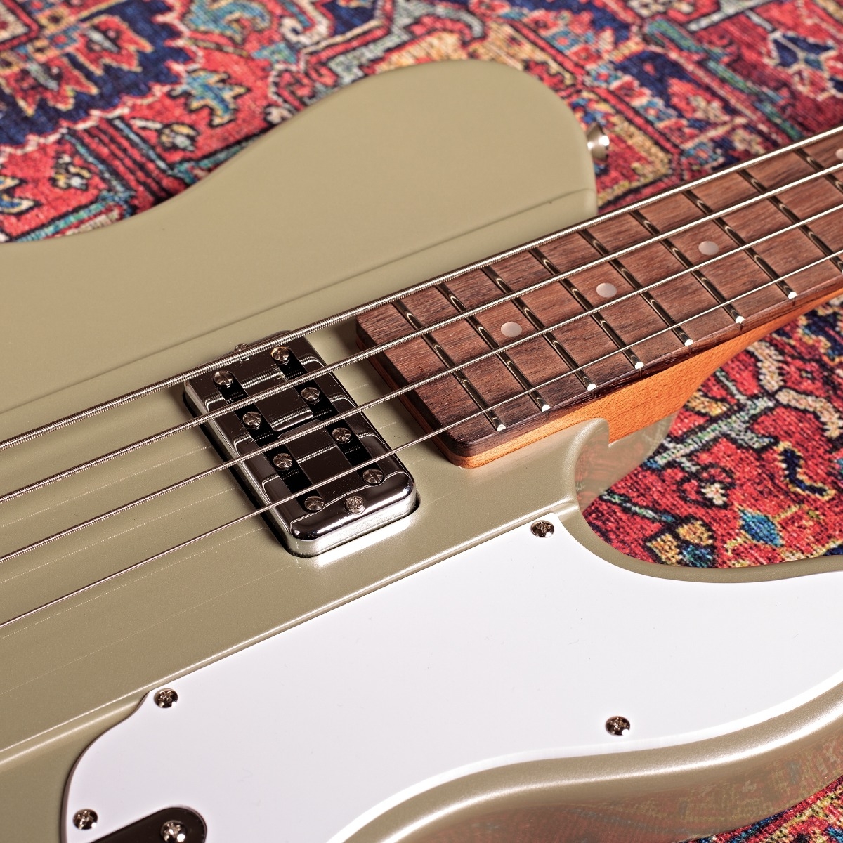Shergold Telstar Standard Bass SBT14 Champagne Gold Gloss - Image 7