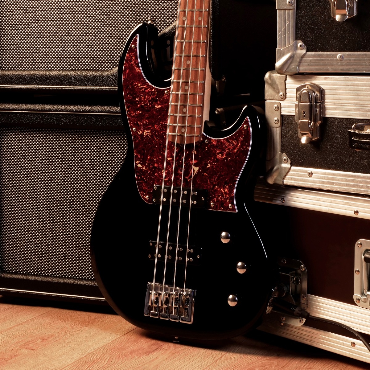 Shergold Libertine Standard Bass SBL15 Solid Black Gloss - Image 3