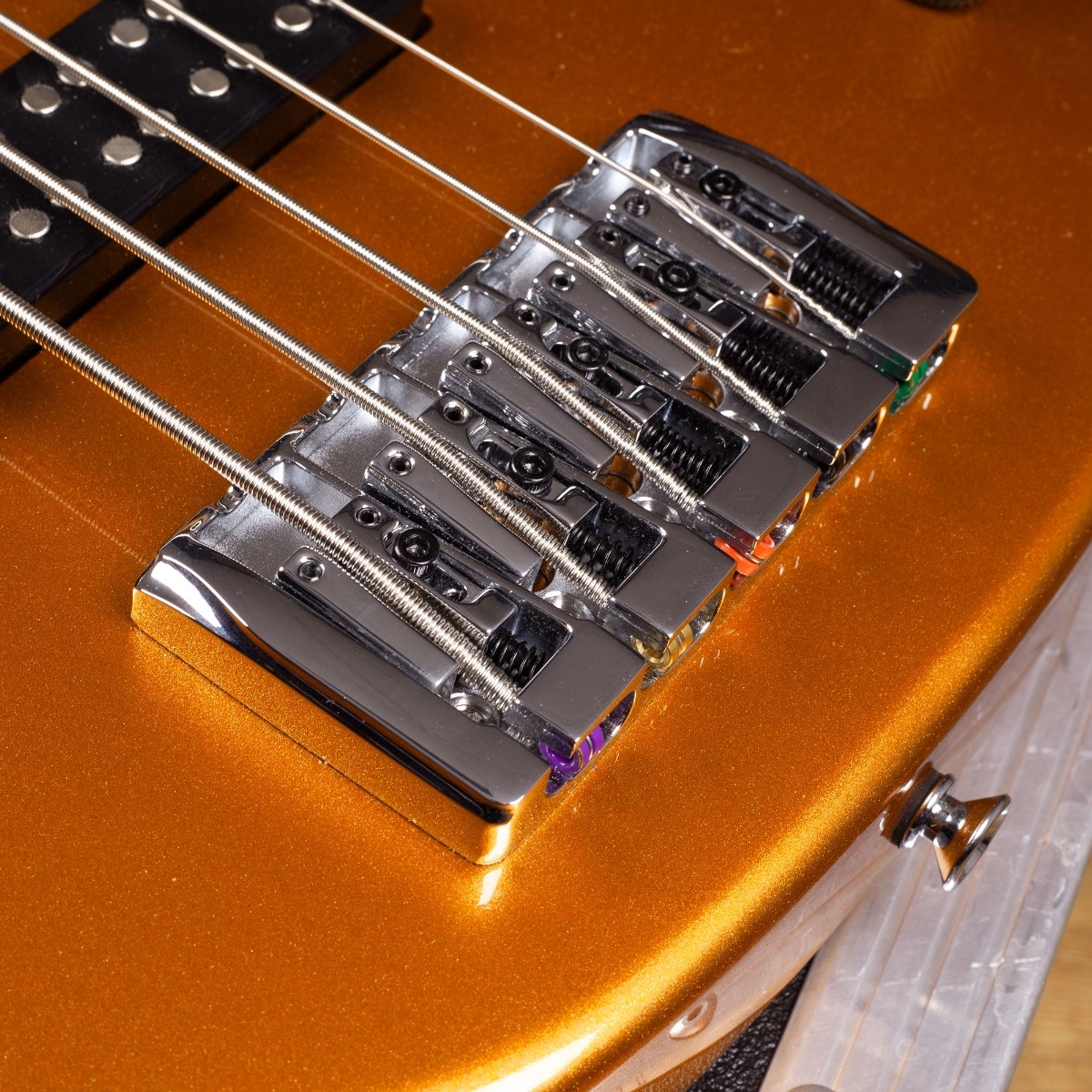 Shergold Libertine Standard Bass SBL15 Metallic Gold Gloss - 5 String - Image 8