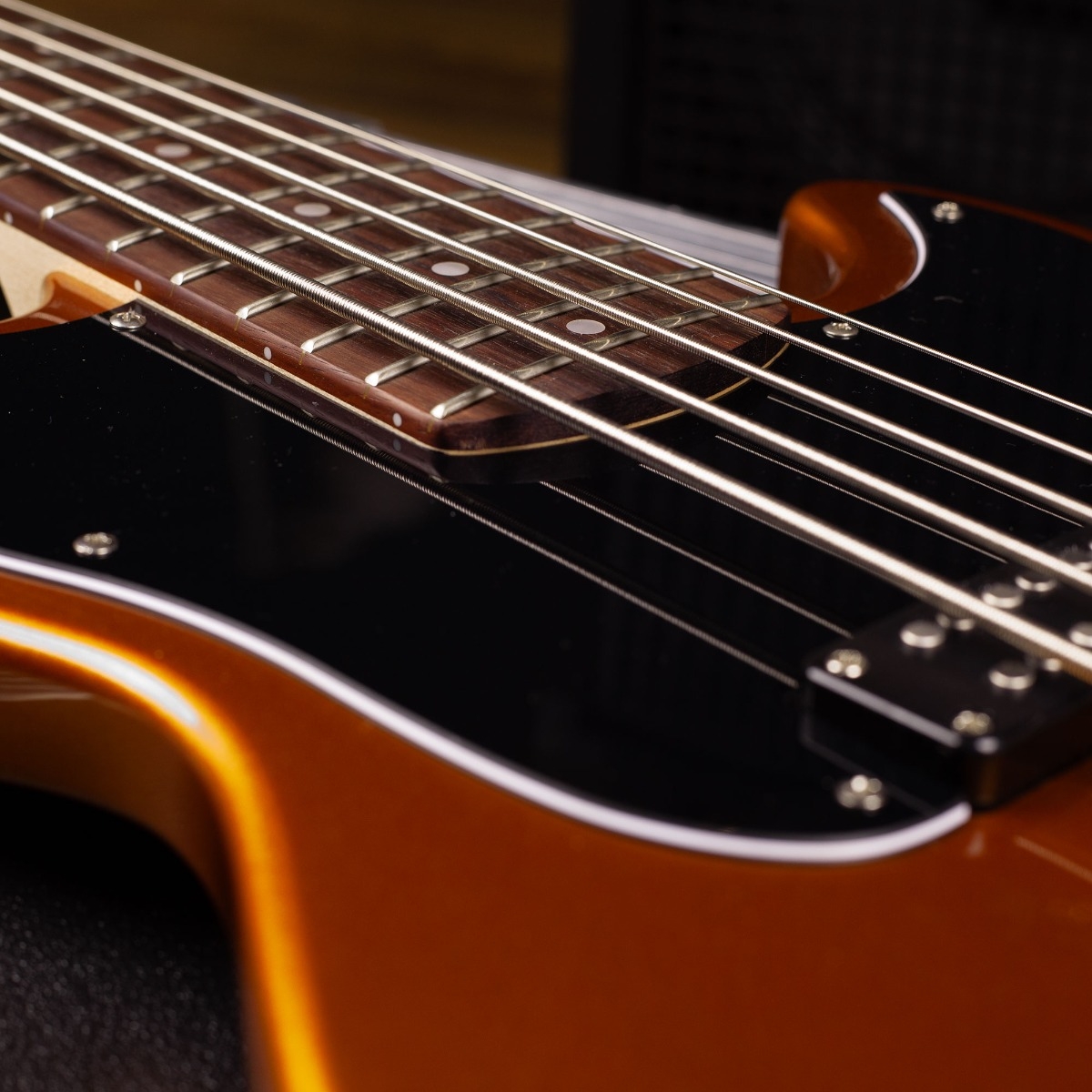 Shergold Libertine Standard Bass SBL15 Metallic Gold Gloss - 5 String - Image 9