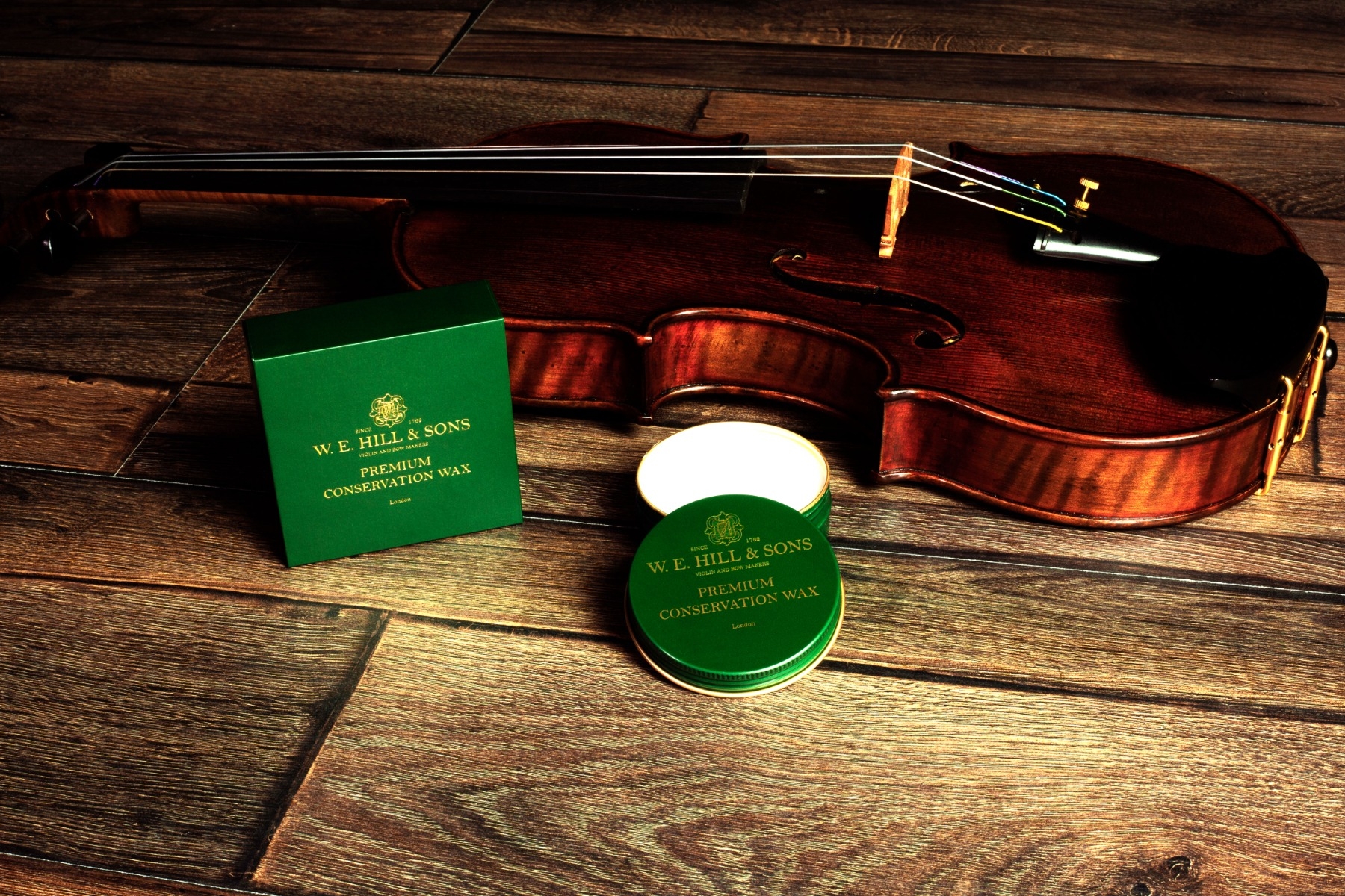 W. E. Hill Premium Conservation Wax - BOX OF 6 - Image 6