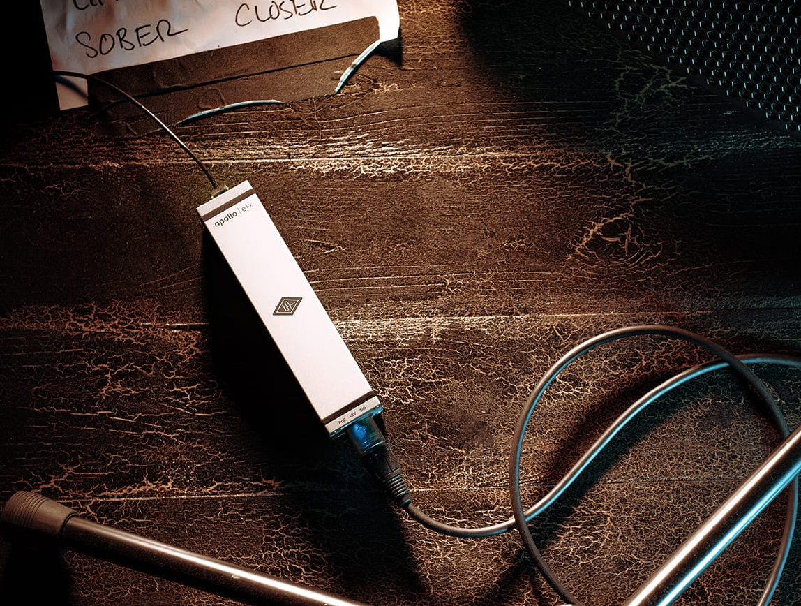 Universal Audio Apollo e1x Remote-controllable Unison Preamp (Dante) - Image 5