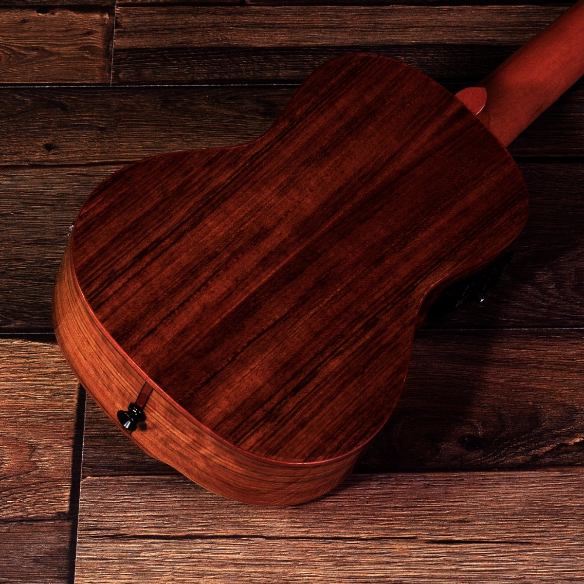 Barnes & Mullins Concert Ukulele Electro - Walnut - Image 6