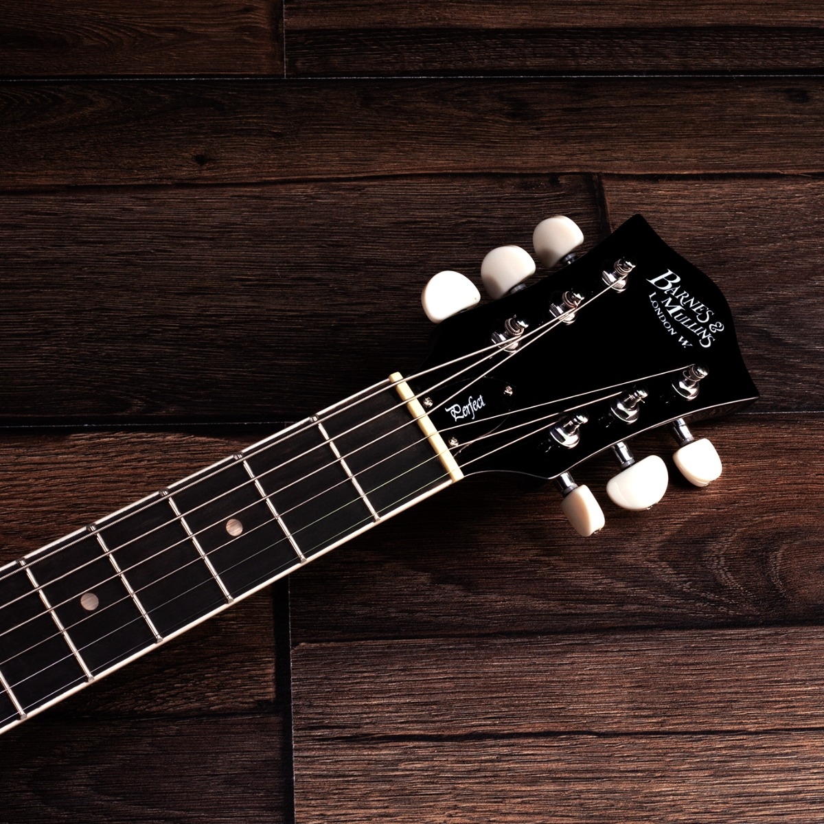 Barnes & Mullins Perfect 6-String Banjo - Image 5