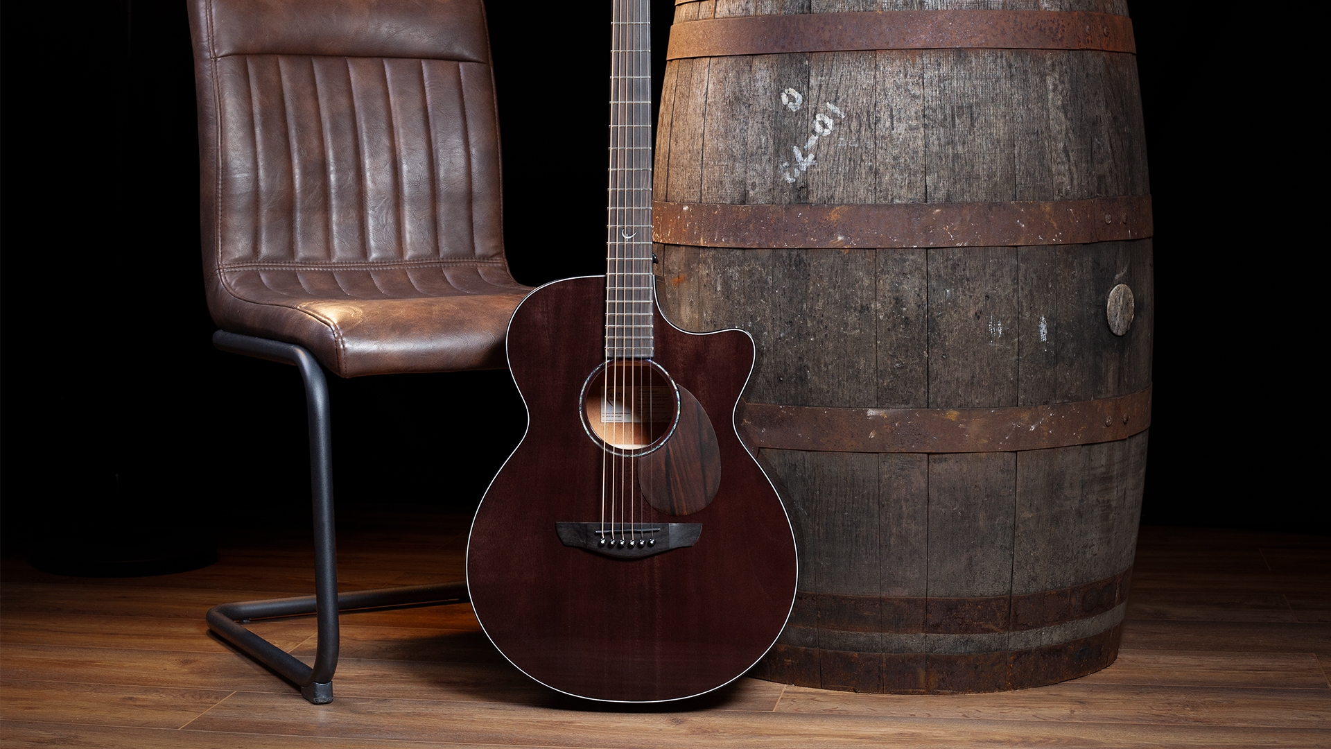 Faith Nexus Venus Cutaway Electro Thru-Black - Image 6