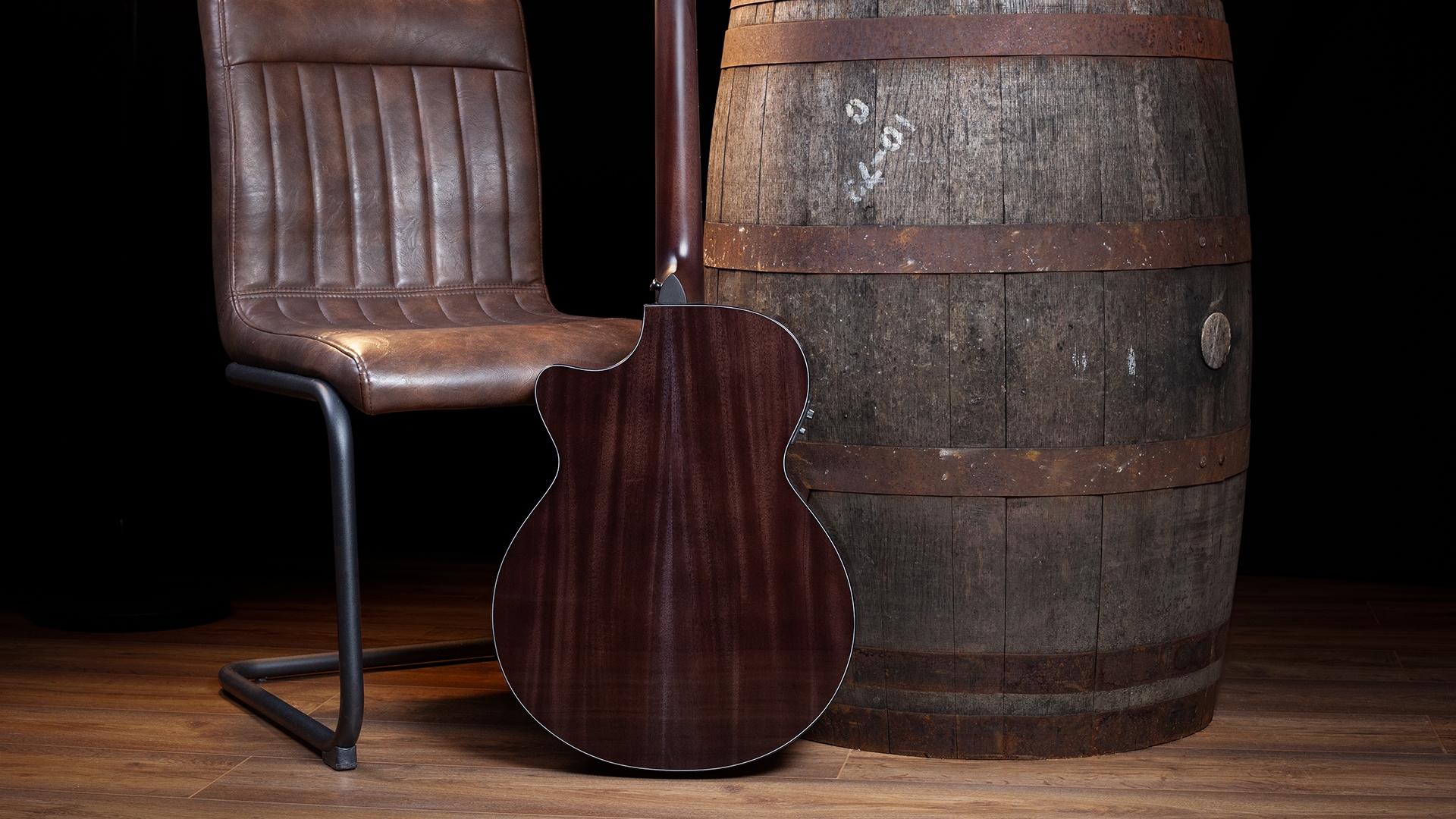 Faith Nexus Venus Cutaway Electro Thru-Black - Image 7