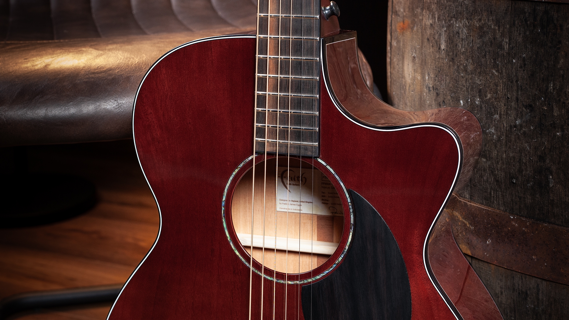 Faith Nexus Venus Cutaway Electro Thru-Cognac - Image 8