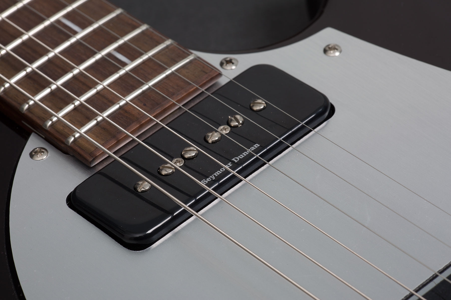 Shergold Masquerader Classic SM01 Thru-Black - Image 4