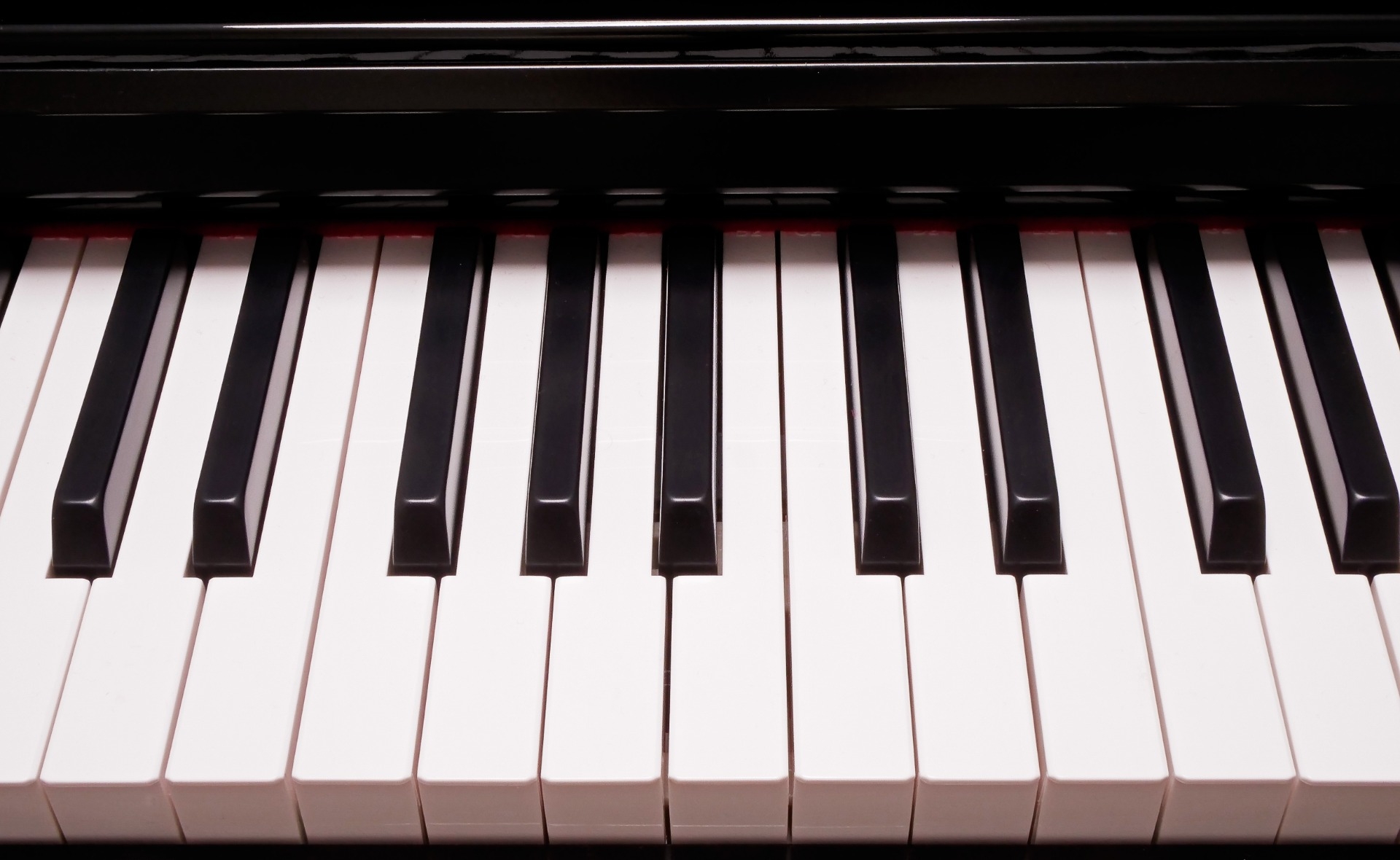 Montford MFDP12 Upright Digital Piano - Image 5