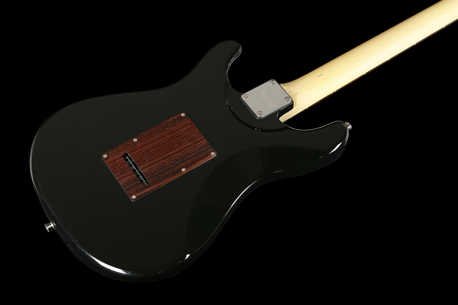 Magneto U-One Sonnet Classic Black with Gig Bag - Image 6