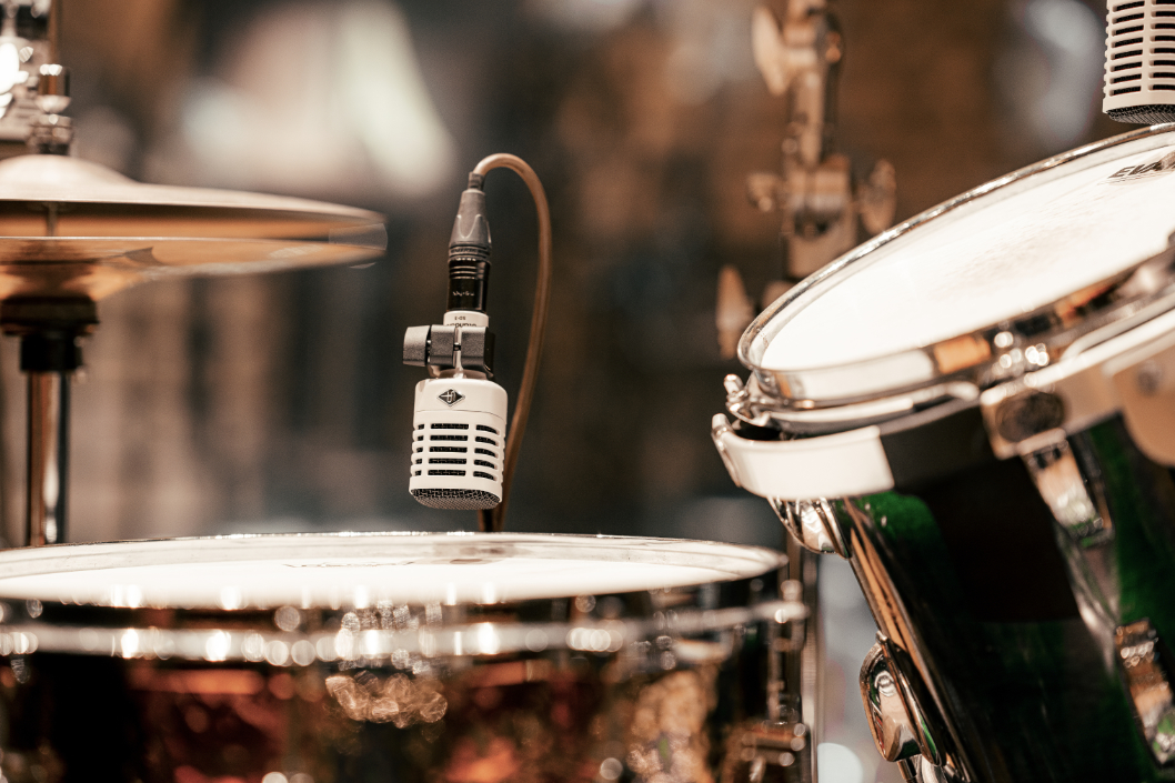 Universal Audio SD-3 Dynamic Microphone with Hemisphere Modeling - Image 3